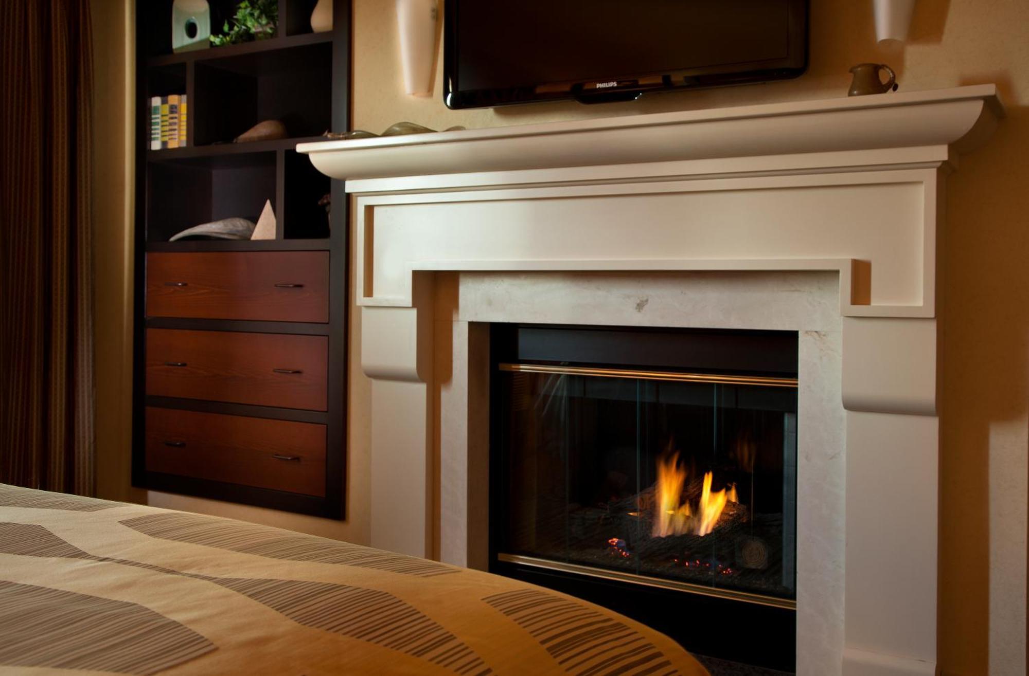 One-Bedroom Suite,1556309242:JPEG