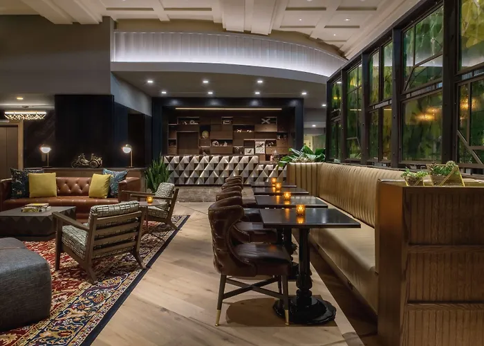 Duniway , A Hilton